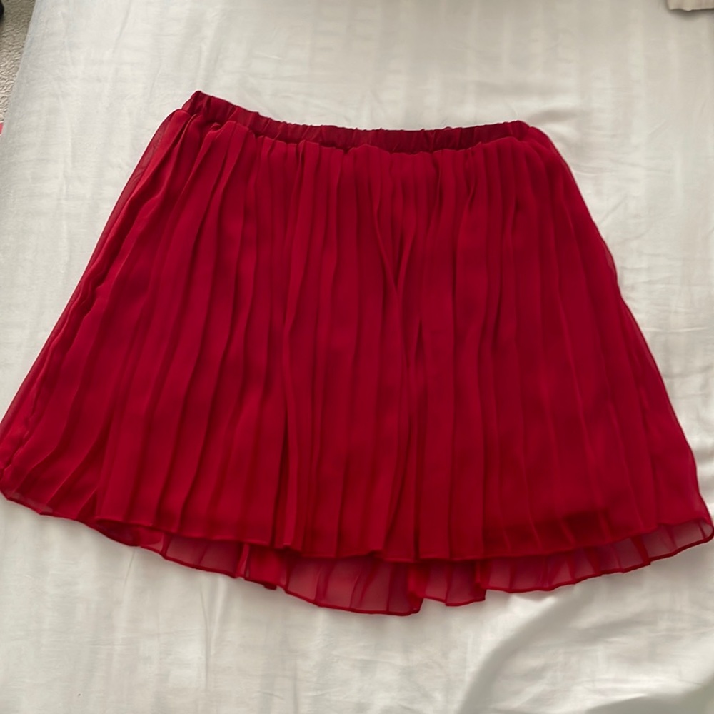 Red Pleated Skirt Sz S